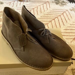 Clarks Originals Desert Boot, size 12M, in taupe/suede.